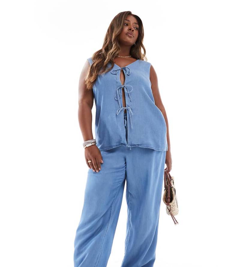 Vero Moda Curve - Hose aus blauem Chambray mit fließendem weitem Bein, Kombiteil von Vero Moda Curve