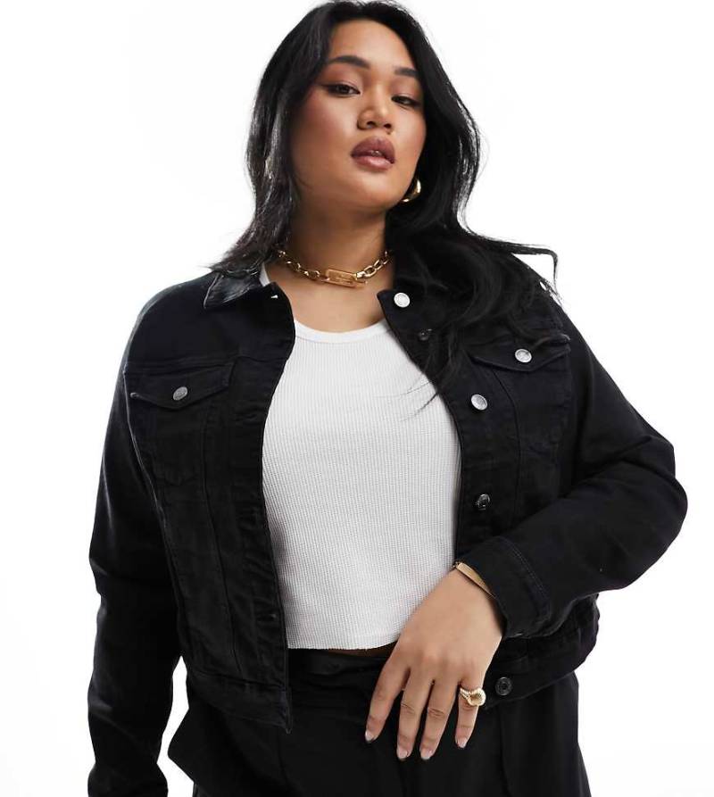 Vero Moda Curve - Jeansjacke mit kurzem Schnitt in Schwarz von Vero Moda Curve