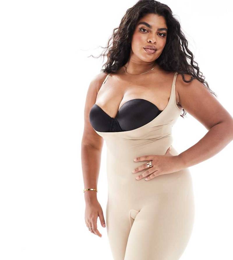 Vero Moda Curve - Kurzer, nahtloser Unterbrust-Body in Beige-Neutral von Vero Moda Curve