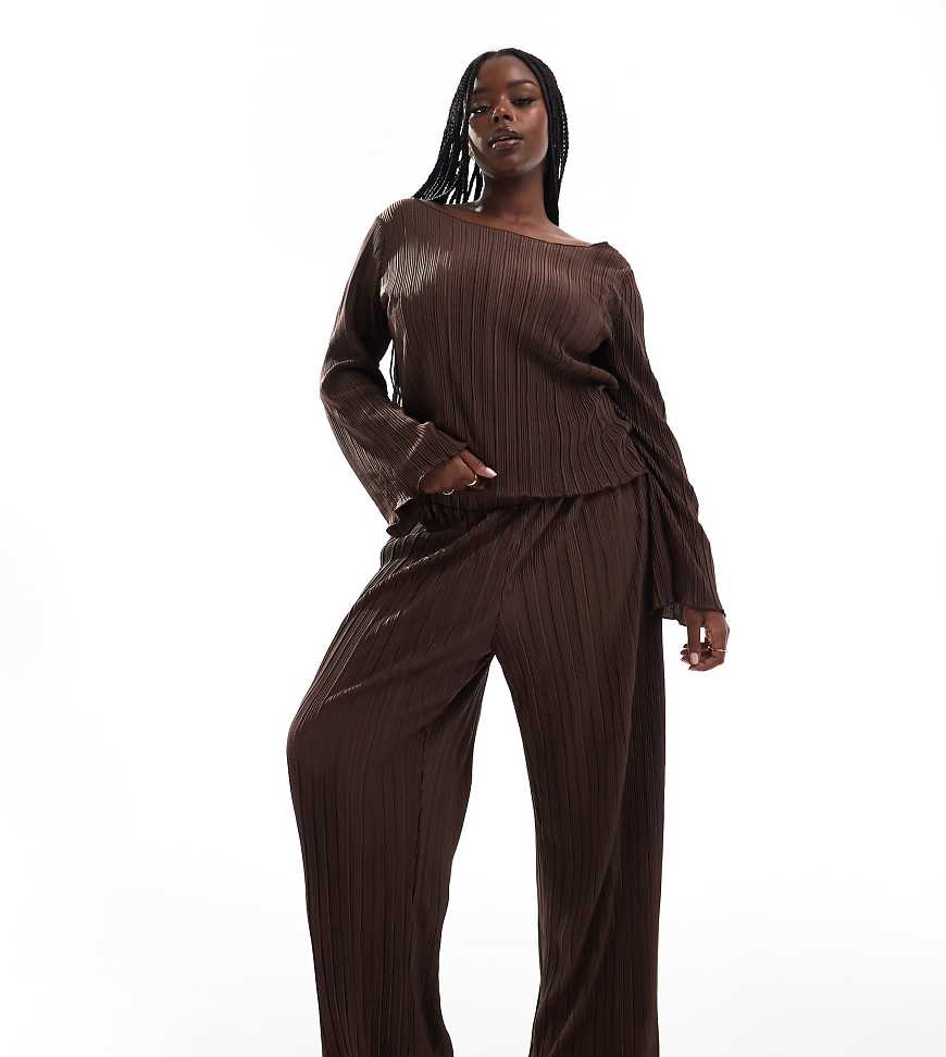 Vero Moda Curve - Plissee-Hose in Schokobraun mit weitem Schnitt, Kombiteil Vero Moda Curve - Plissee-Hose in Schokobraun mit weitem Schnitt, Kombiteil von Vero Moda Curve