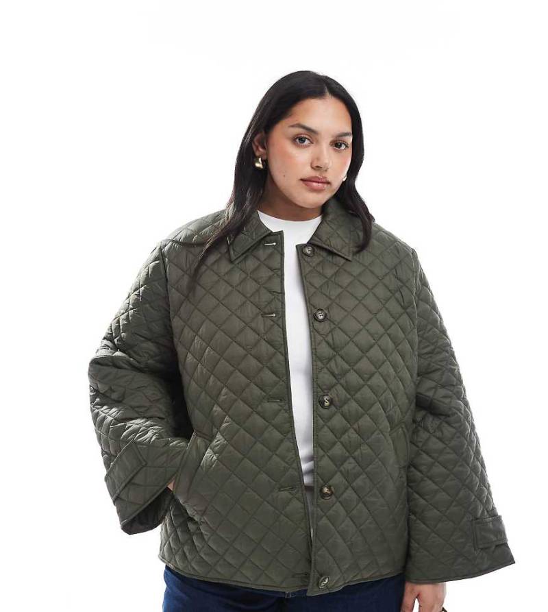 Vero Moda Curve - Steppjacke mit Knopfleiste in tiefem Khaki-Grün von Vero Moda Curve