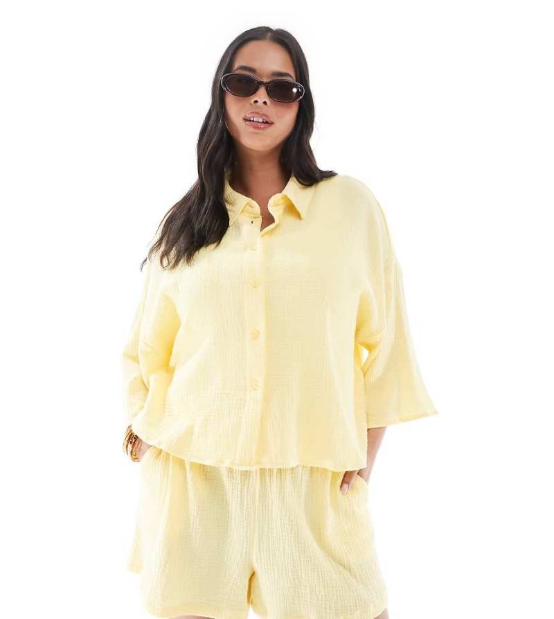 Vero Moda Curve - Strukturierte Cropped Hemdbluse in Blassgelb, Kombiteil von Vero Moda Curve