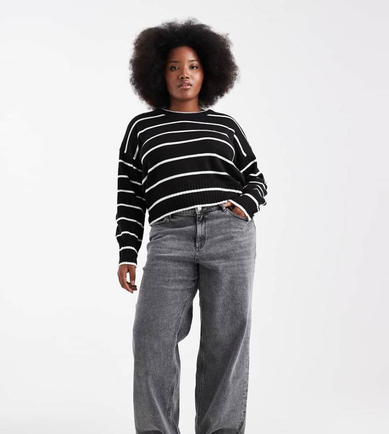 Vero Moda Curve - Tessa - Weit geschnittene Jeans in mittelgrauer Waschung mit hohem Bund von Vero Moda Curve
