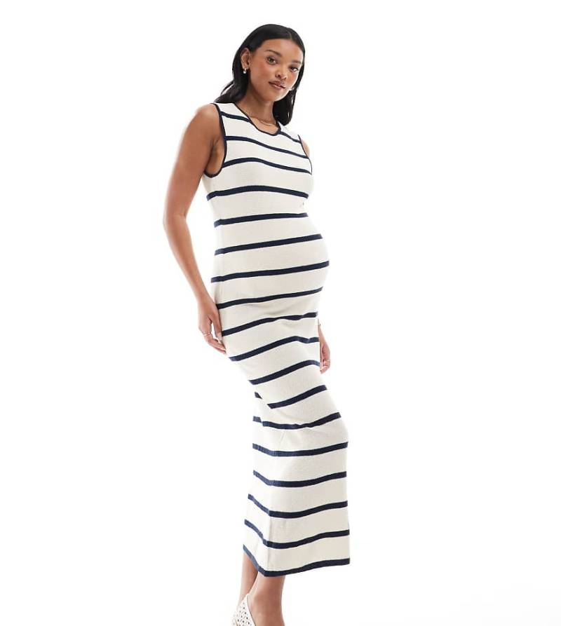 Vero Moda Maternity - Knöchellanges, gestreiftes Jersey-Strickkleid in Cremeweiß und Marineblau, Umstandsmode von Vero Moda Maternity