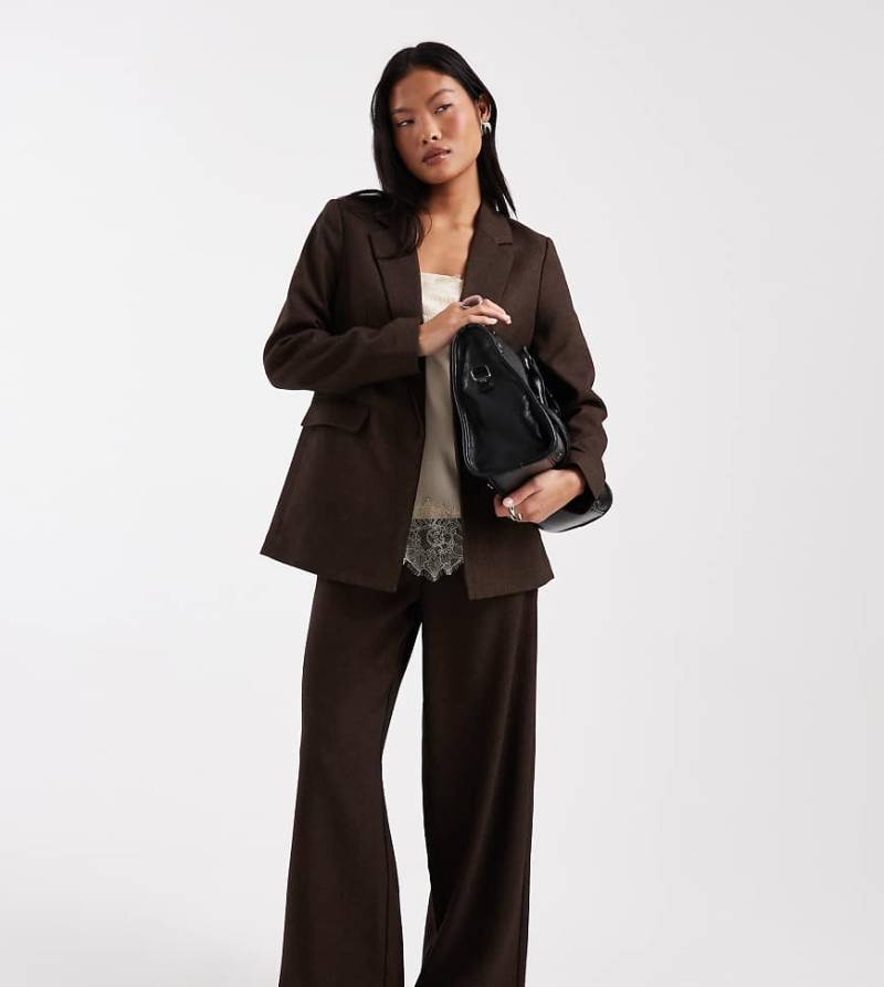 Vero Moda Petite - Elegante, weite Hose in Schokoladenbraun mit Tweed-Optik, Kombiteil-Brown von Vero Moda Petite