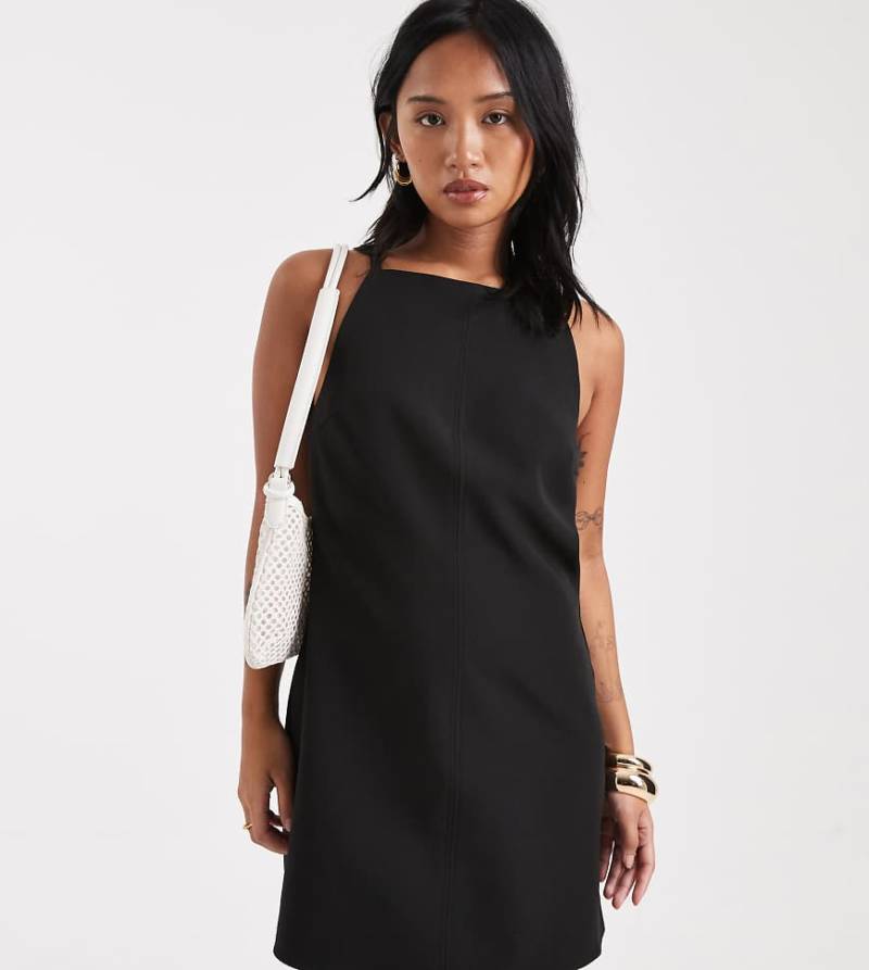 Vero Moda Petite - Figurbetontes Mini-Trägerkleid in Schwarz mit Ringerrücken von Vero Moda Petite