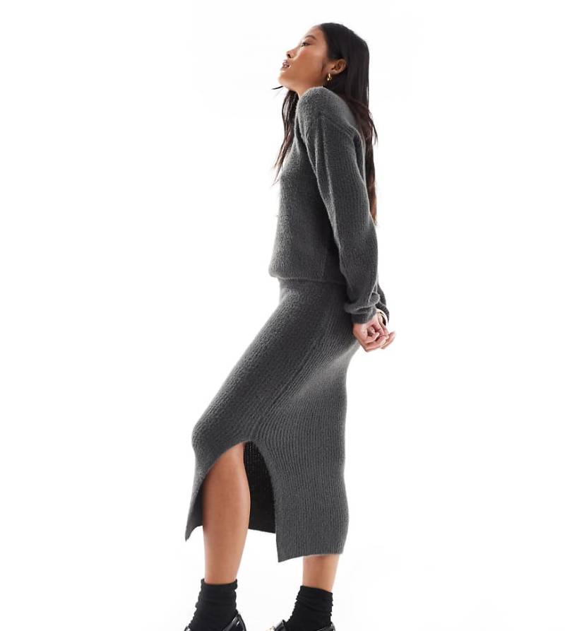 Vero Moda Petite - Flauschiger Midirock in Asphaltgrau, Kombiteil von Vero Moda Petite