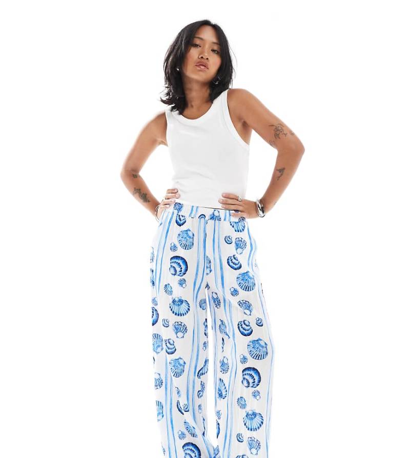 Vero Moda Petite - Gerade geschnittene Hose in Blau mit Muschelmuster von Vero Moda Petite