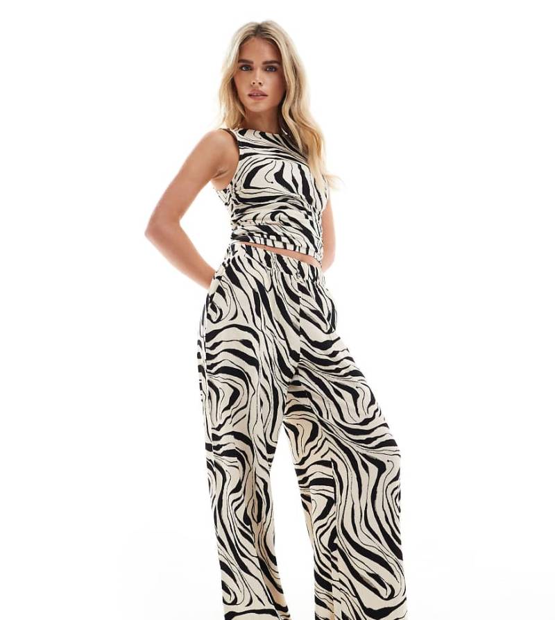 Vero Moda Petite - Jersey-Hose mit weitem Schnitt und abstraktem Zebramuster in Schwarz-Weiß, Kombiteil von Vero Moda Petite