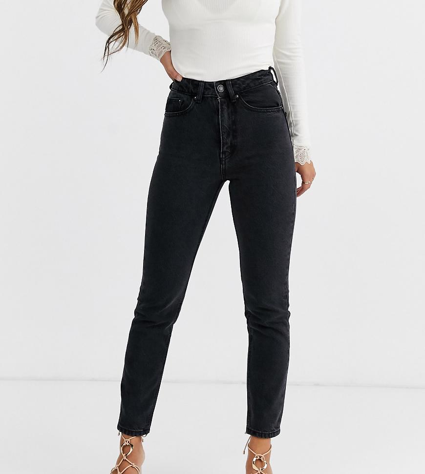 Vero Moda Petite - Knöchellange Mom-Jeans mit hoher Taille-Schwarz von Vero Moda Petite