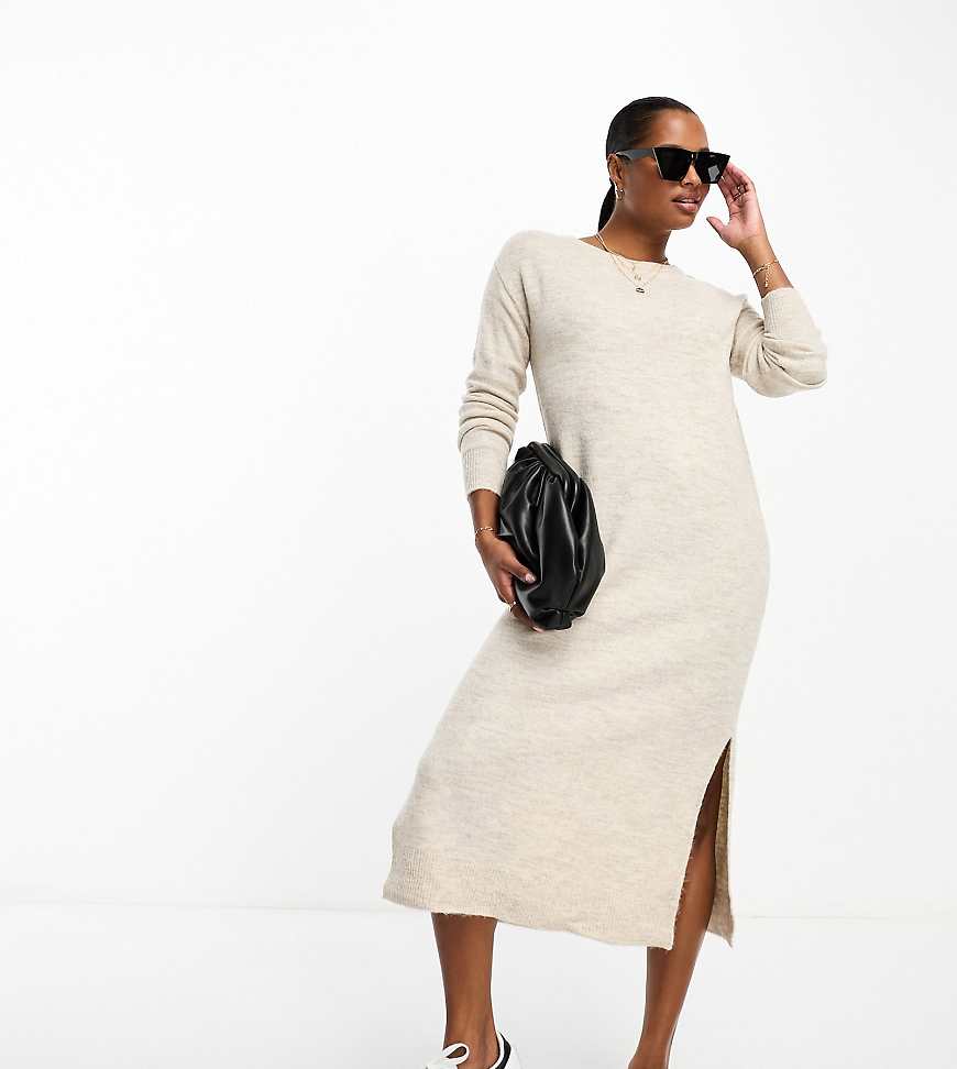 Vero Moda Petite - Midi-Pulloverkleid aus Strick in Creme-Weiß Vero Moda Petite - Midi-Pulloverkleid aus Strick in Creme-Weiß von Vero Moda Petite