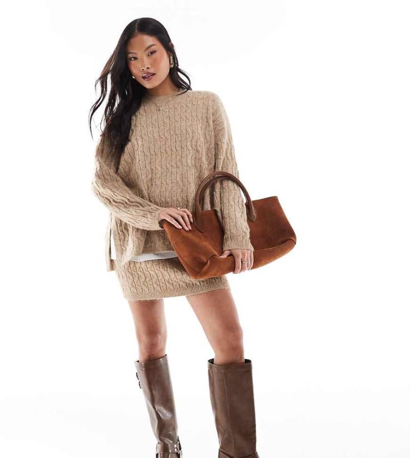 Vero Moda Petite - Mini-Strickrock in Camel mit Zopfmuster, Kombiteil-Neutral von Vero Moda Petite