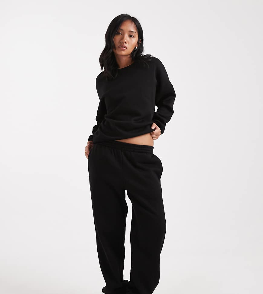 Vero Moda Petite - Oversize-Jogginghose in Schwarz mit Bündchen, Kombiteil von Vero Moda Petite