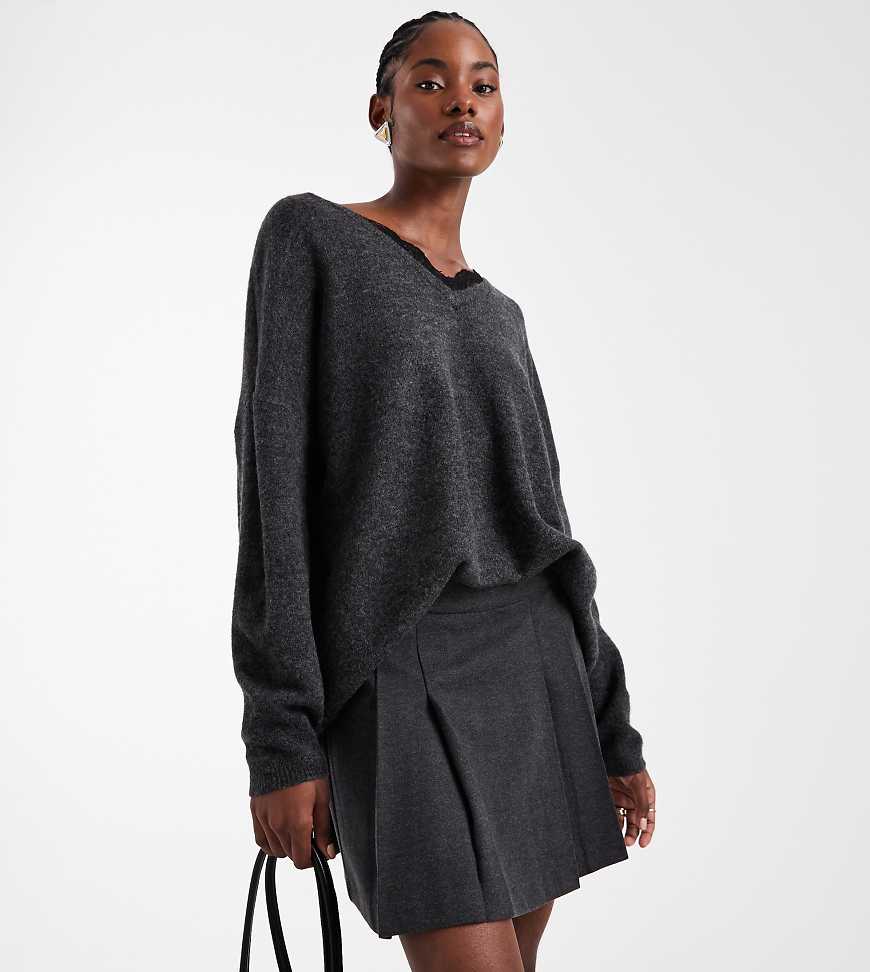 Vero Moda Tall - Falten-Minirock in Grau meliert von Vero Moda Tall