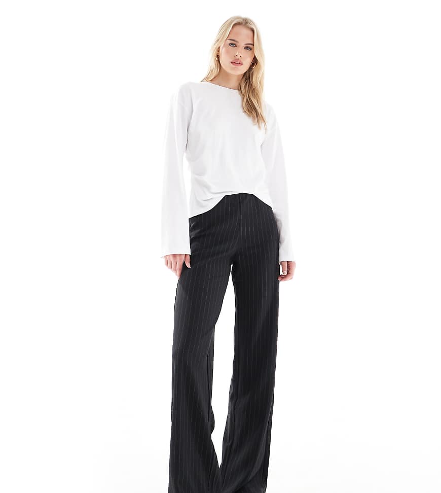 Vero Moda Tall - Hose in Anthrazit mit weitem Bein-Grau von Vero Moda Tall
