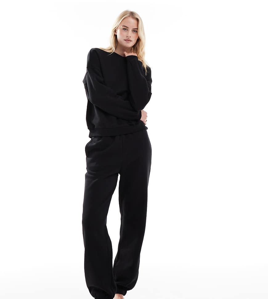 Vero Moda Tall - Oversize-Jogginghose in Schwarz mit Bündchen, Kombiteil von Vero Moda Tall