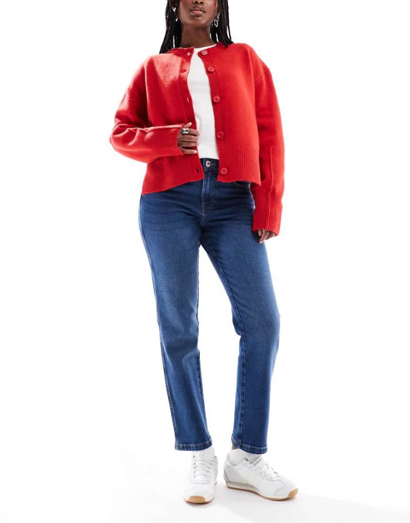 Vero Moda - Amara - Knöchellange Stretch-Jeans in mittelblauer Waschung mit geradem Schnitt von Vero Moda