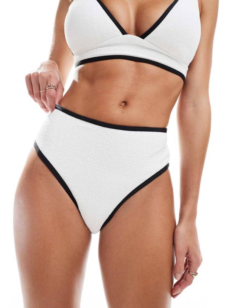 Vero Moda - Bikinihose in Weiß mit Strukturmuster und Zierstreifen von Vero Moda