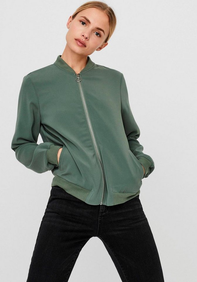 Vero Moda Bomberjacke VMCOCO L/S BOMBER NOOS in modisch kurzer Form Vero Moda Bomberjacke VMCOCO L/S BOMBER NOOS in modisch kurzer Form von Vero Moda