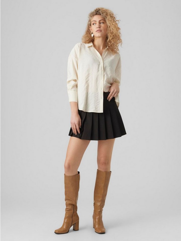Vero Moda Blusenshirt Legere Hemdbluse Oversized Seidig VMQUEENY VMQUEENY LS OVERSIZE SHIRT WVN GA NOOS von Vero Moda