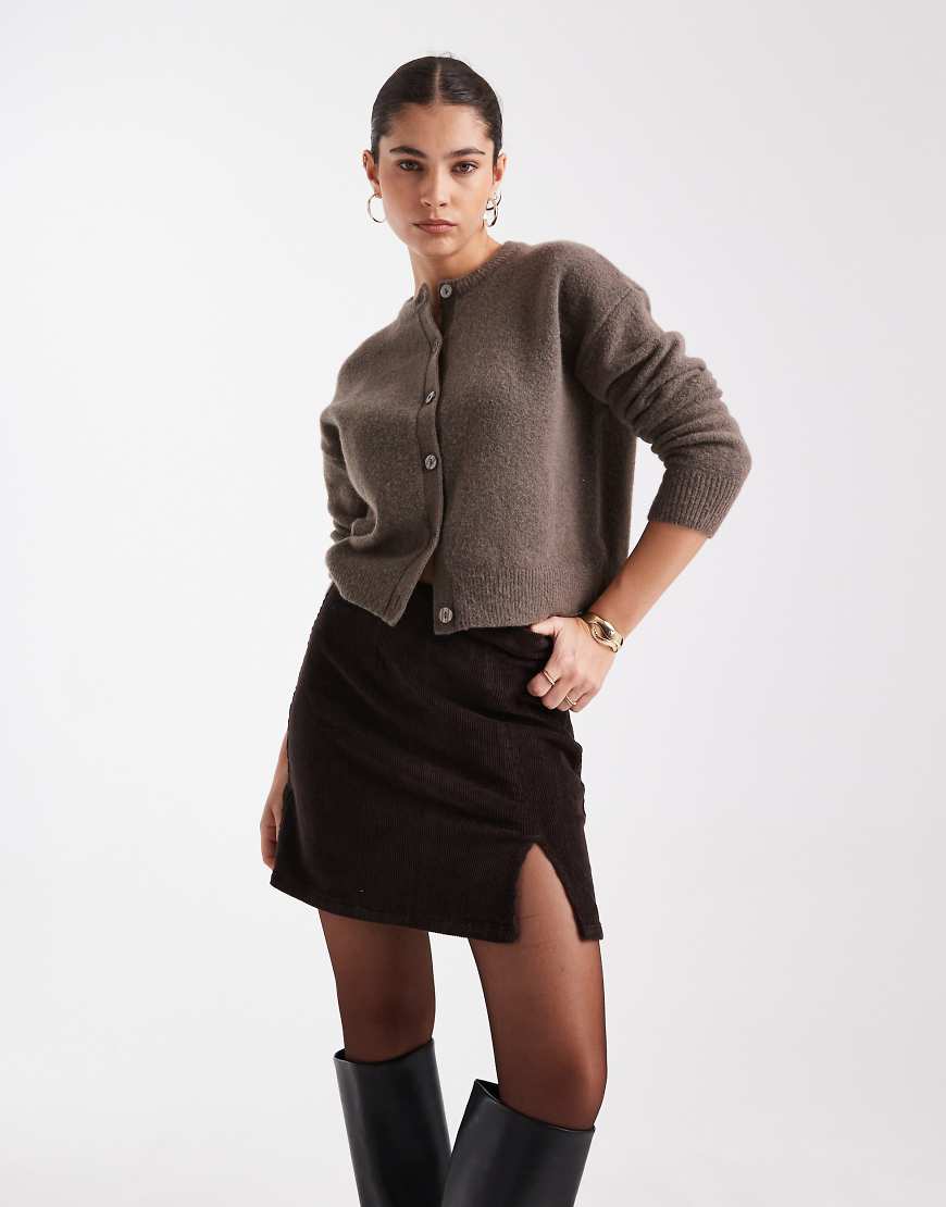 Vero Moda - Cord-Minirock mit Schlitz vorn in Schokobraun-Brown von Vero Moda
