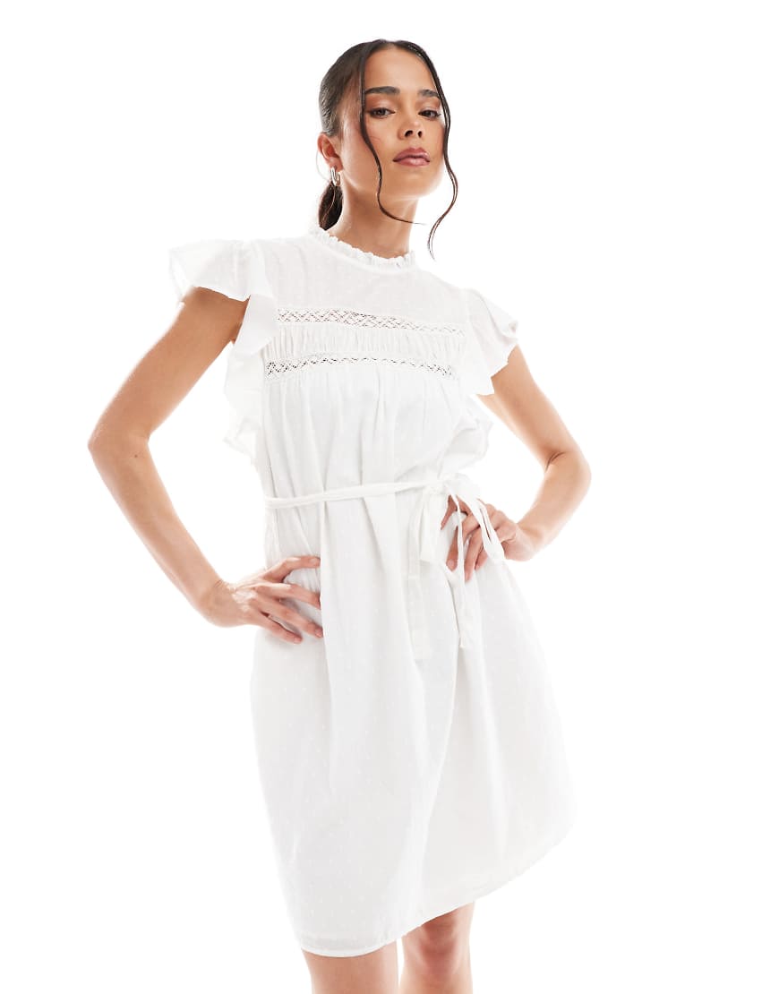 Vero Moda - Dobby-Minikleid in Weiß mit Bindedetail von Vero Moda