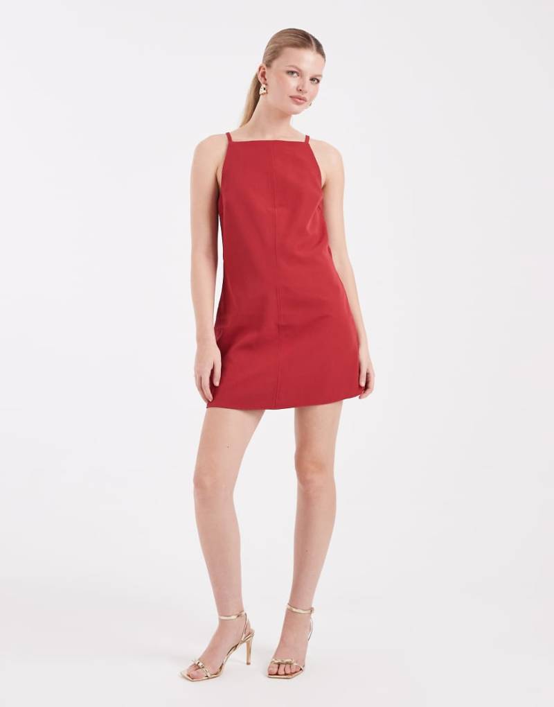Vero Moda - Figurbetontes, kurzes Trägerkleid in Rot mit Ringerrücken von Vero Moda