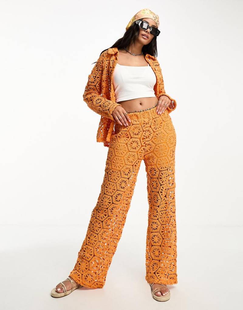 Vero Moda - Gehäkelte Hose in Orange mit weitem Bein von Vero Moda