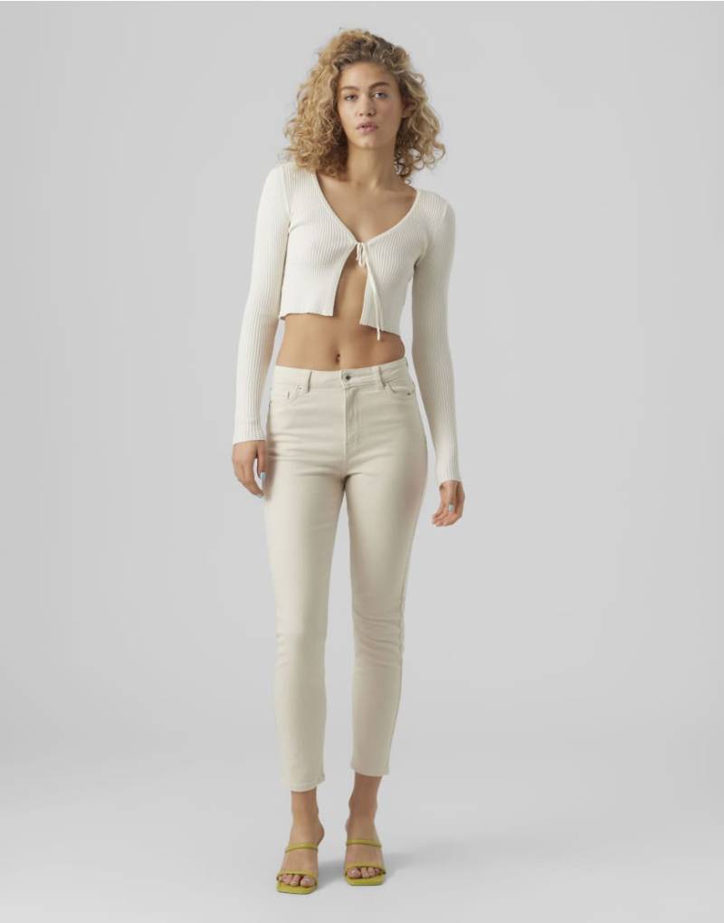 Vero Moda - Gerade geschnittene Jeans in Ecru-Neutral von Vero Moda