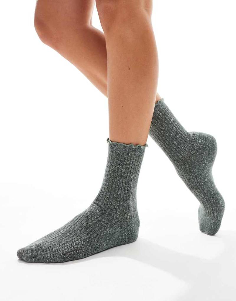 Vero Moda - Glitzernde Socken in Khaki mit Rüschensaum-Grün von Vero Moda