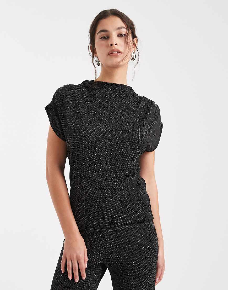 Vero Moda - Glitzerndes, ärmelloses Oberteil in Schwarz und Silber mit U-Boot-Ausschnitt, Kombiteil von Vero Moda