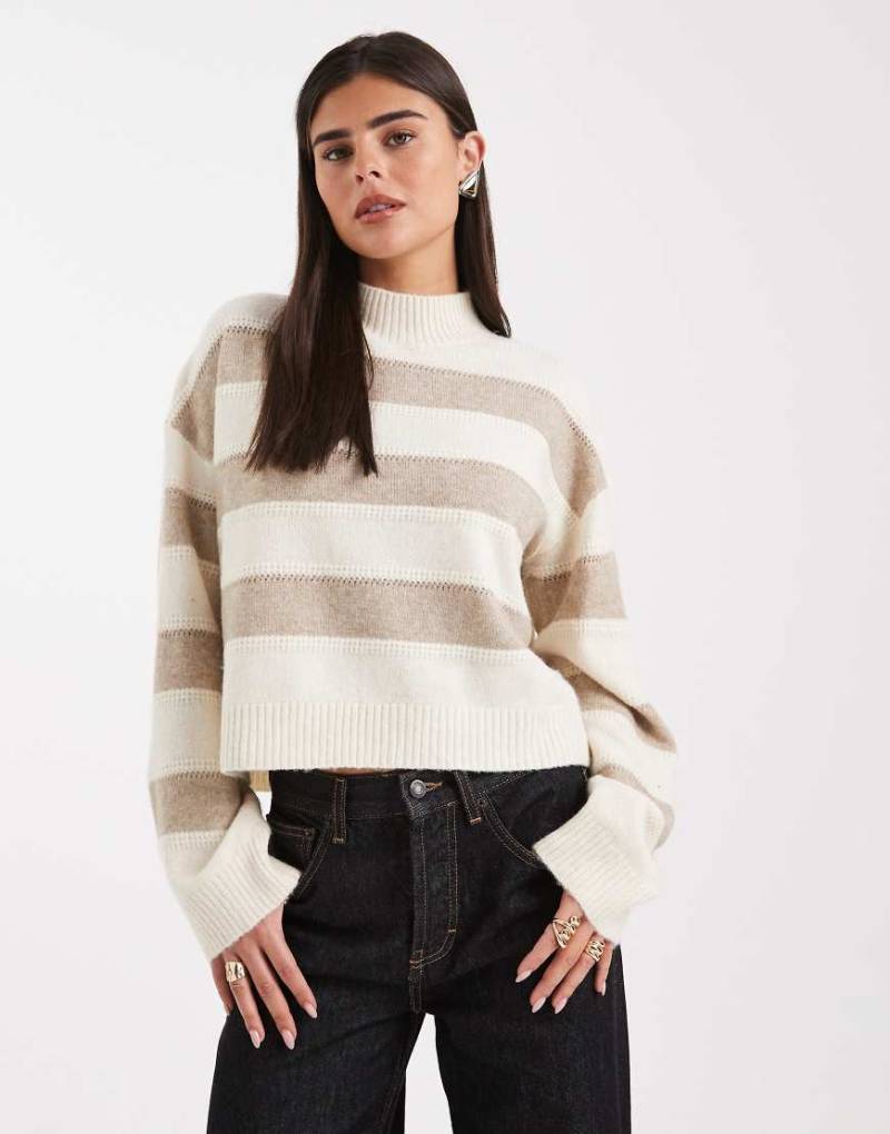 Vero Moda - Hochgeschlossener Pullover in Neutral mit breitem Streifenmuster von Vero Moda