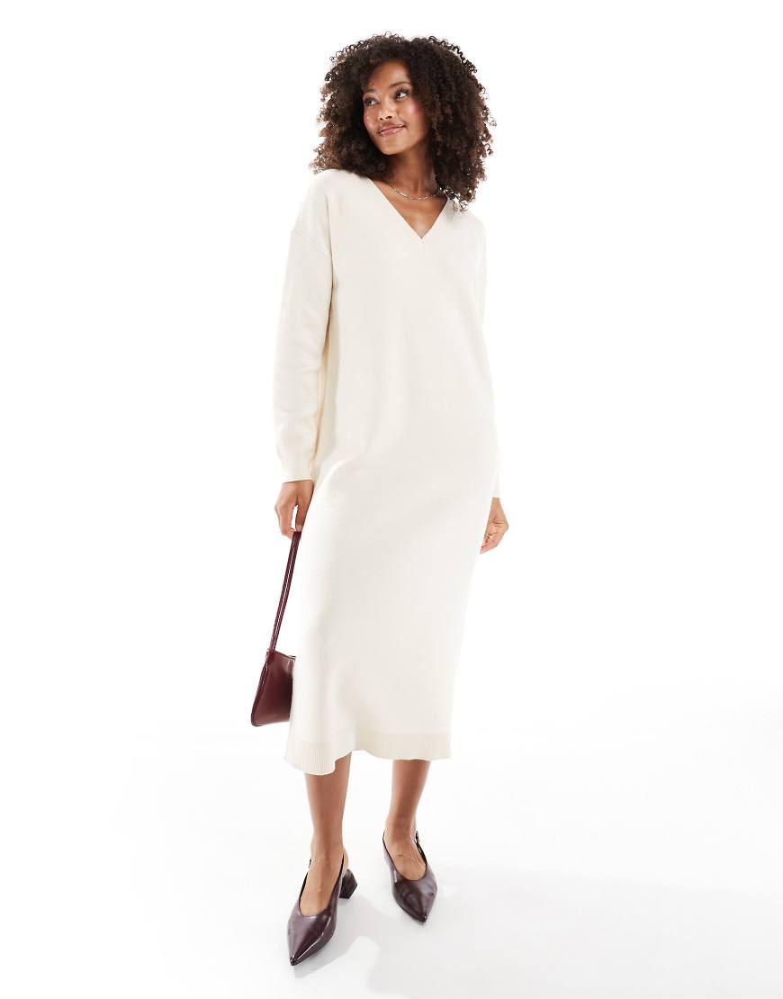 Vero Moda - Hochwertiges Midi-Strickkleid in Cremeweiß mit V-Ausschnitt Vero Moda - Hochwertiges Midi-Strickkleid in Cremeweiß mit V-Ausschnitt von Vero Moda