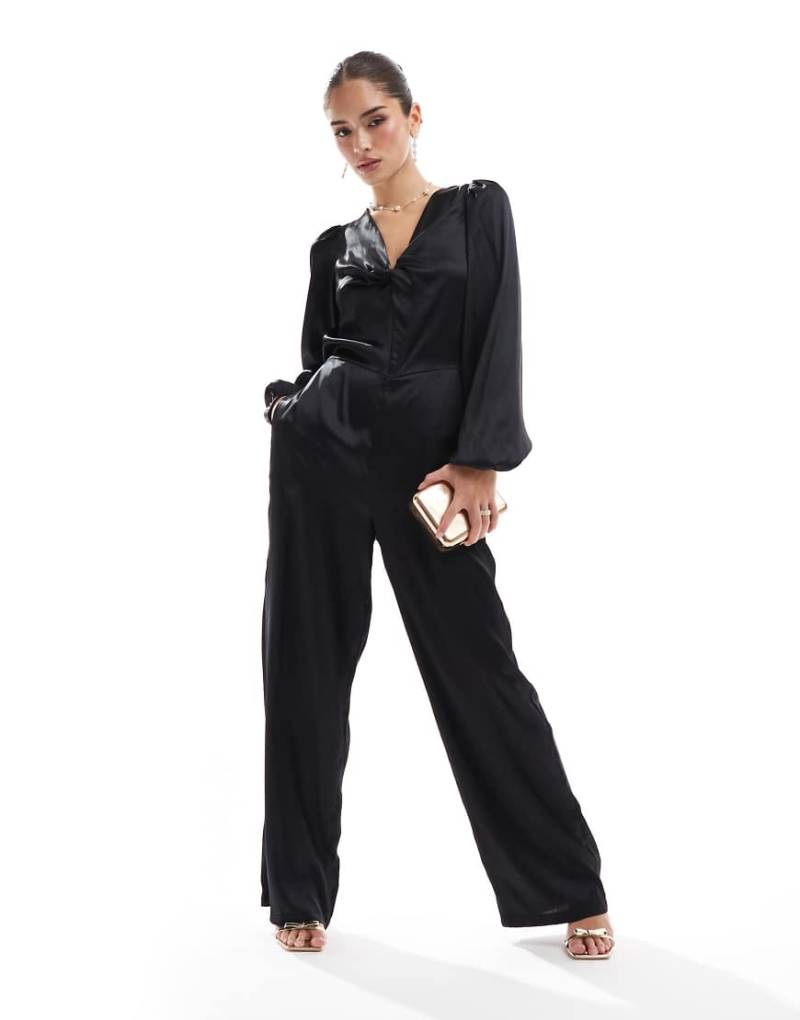 Vero Moda - Jumpsuit aus Satin in Schwarz mit Knotendesign vorne von Vero Moda