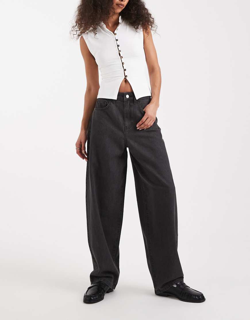 Vero Moda - Kirsa - Jeans in mittelgrauer Waschung mit hohem Bund und abgerundetem Beinschnitt Vero Moda - Kirsa - Jeans in mittelgrauer Waschung mit hohem Bund und abgerundetem Beinschnitt von Vero Moda