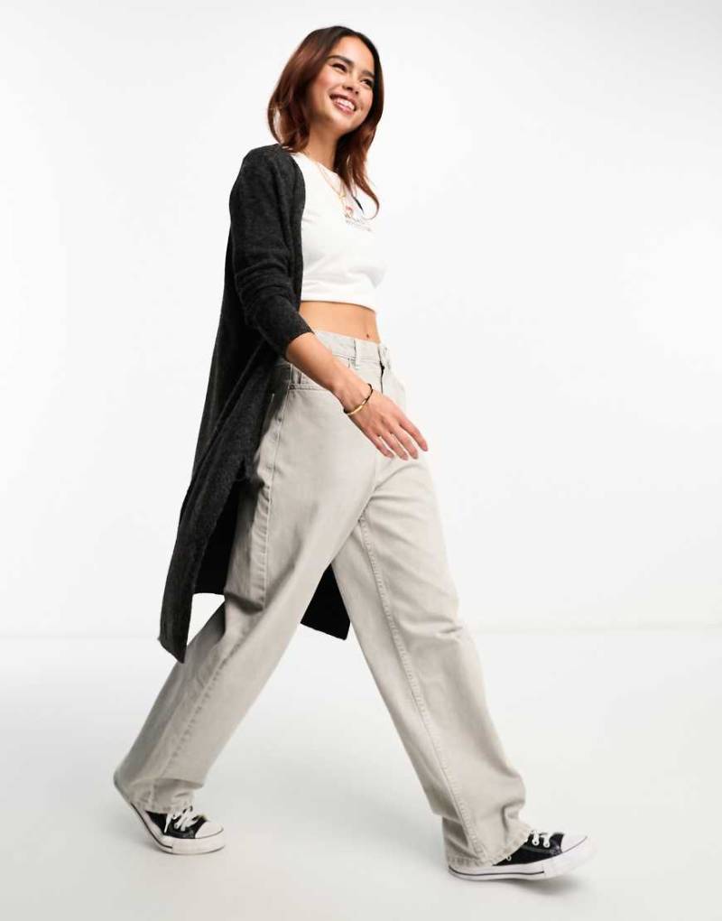 Vero Moda - Longline-Strickjacke zum Reinschlüpfen in meliertem Schwarz von Vero Moda