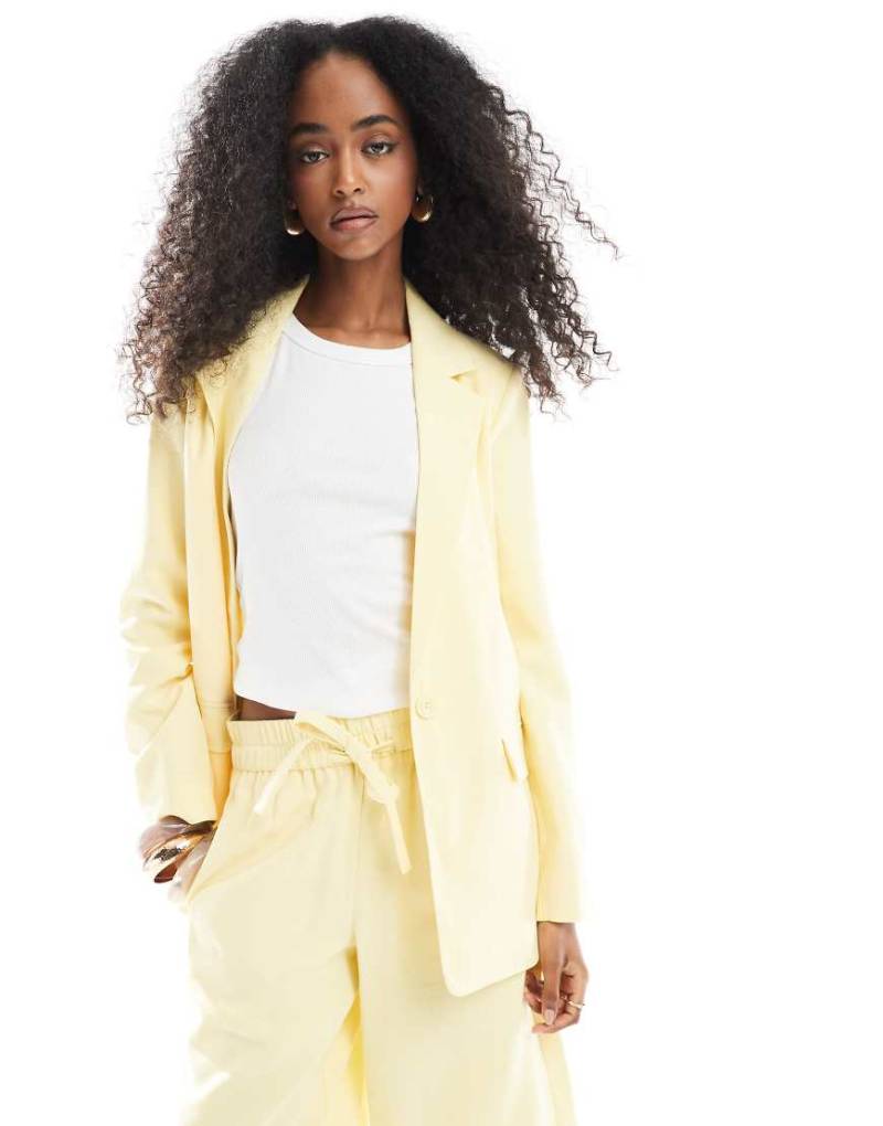 Vero Moda - Mix and Match - Oversize-Blazer in blassem Bananengelb, Kombiteil von Vero Moda