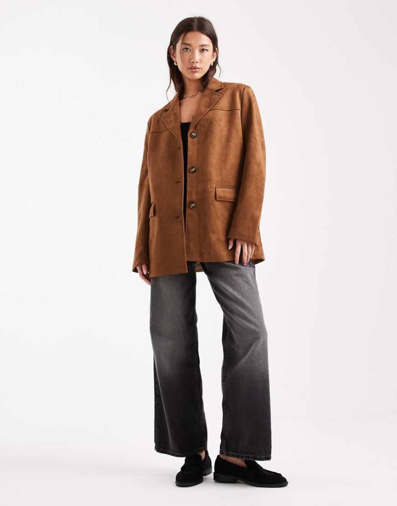 Vero Moda - Oversize-Blazer aus Wildlederimitat in Kamelbraun-Neutral von Vero Moda