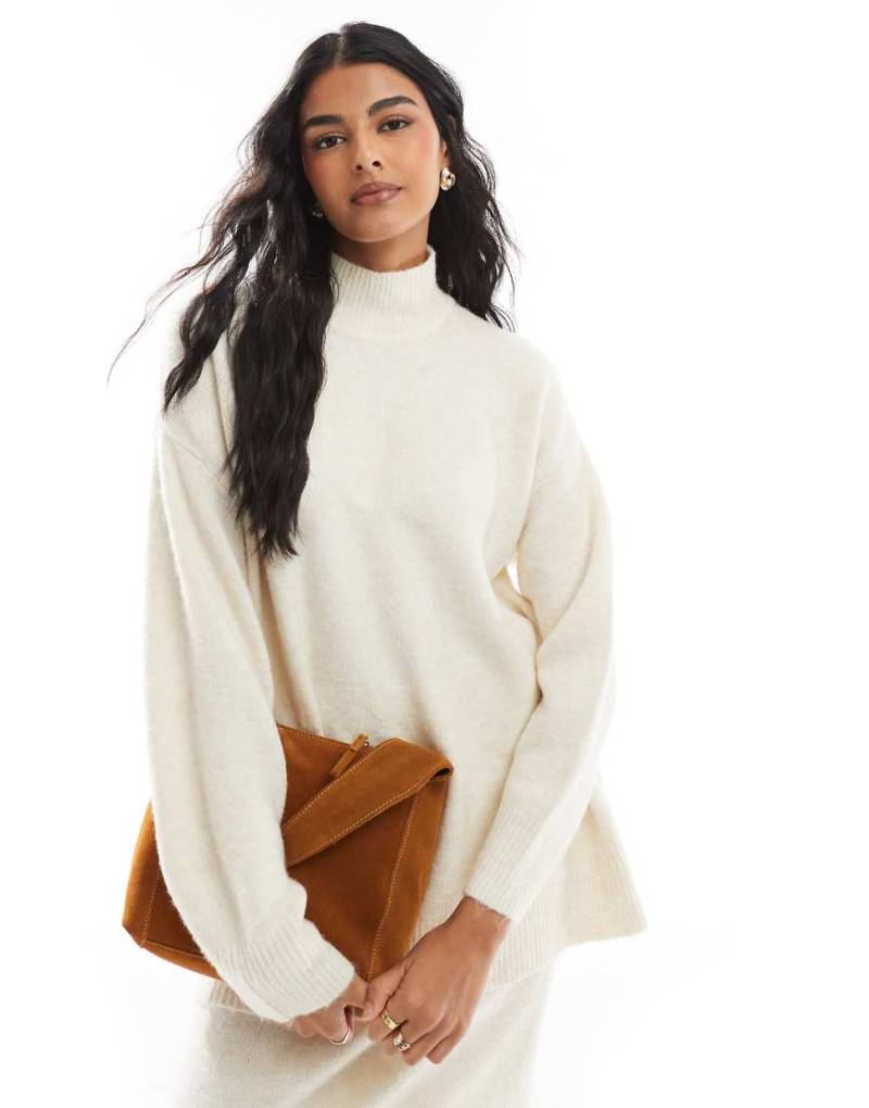 Vero Moda - Oversize-Rollkragenpullover in meliertem Creme, Kombiteil-Weiß von Vero Moda