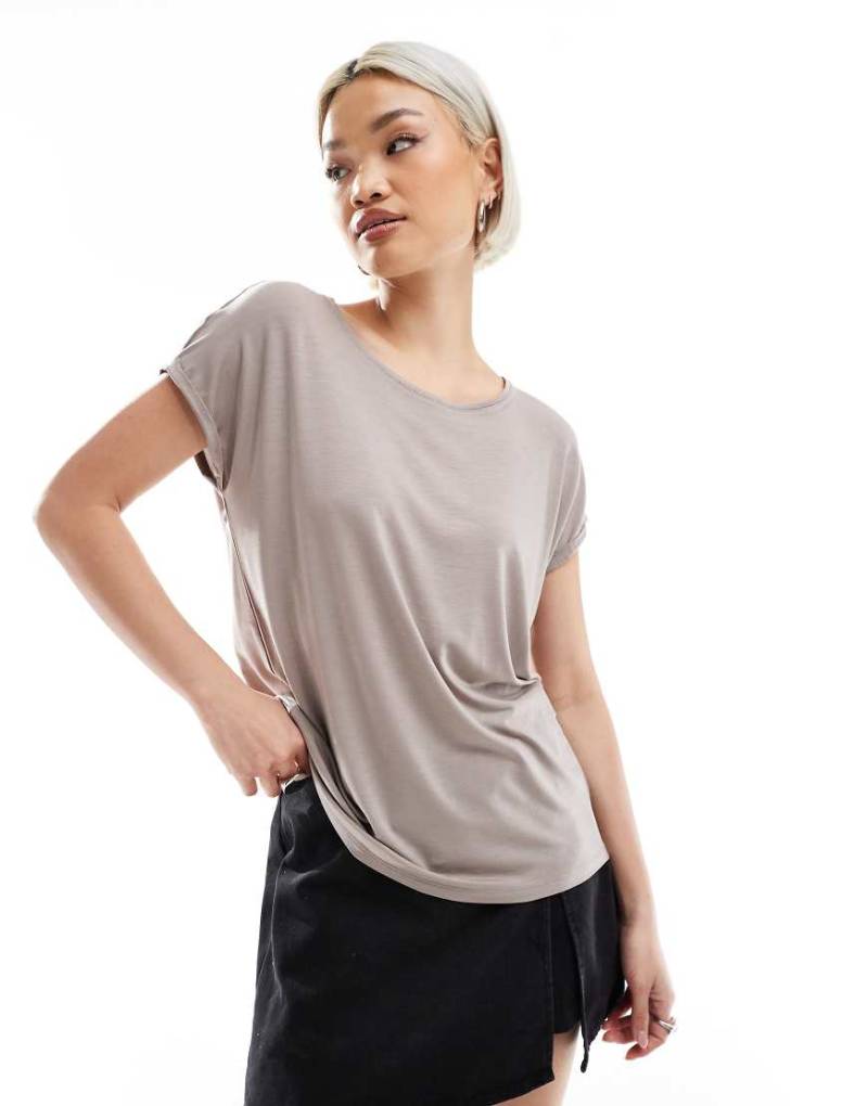Vero Moda - Oversize-T-Shirt in Moon Rock-Grau von Vero Moda