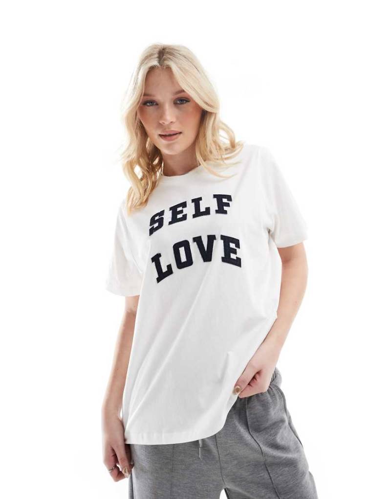 Vero Moda - Oversize-T-Shirt in Weiß mit „Self Love"-Motiv von Vero Moda
