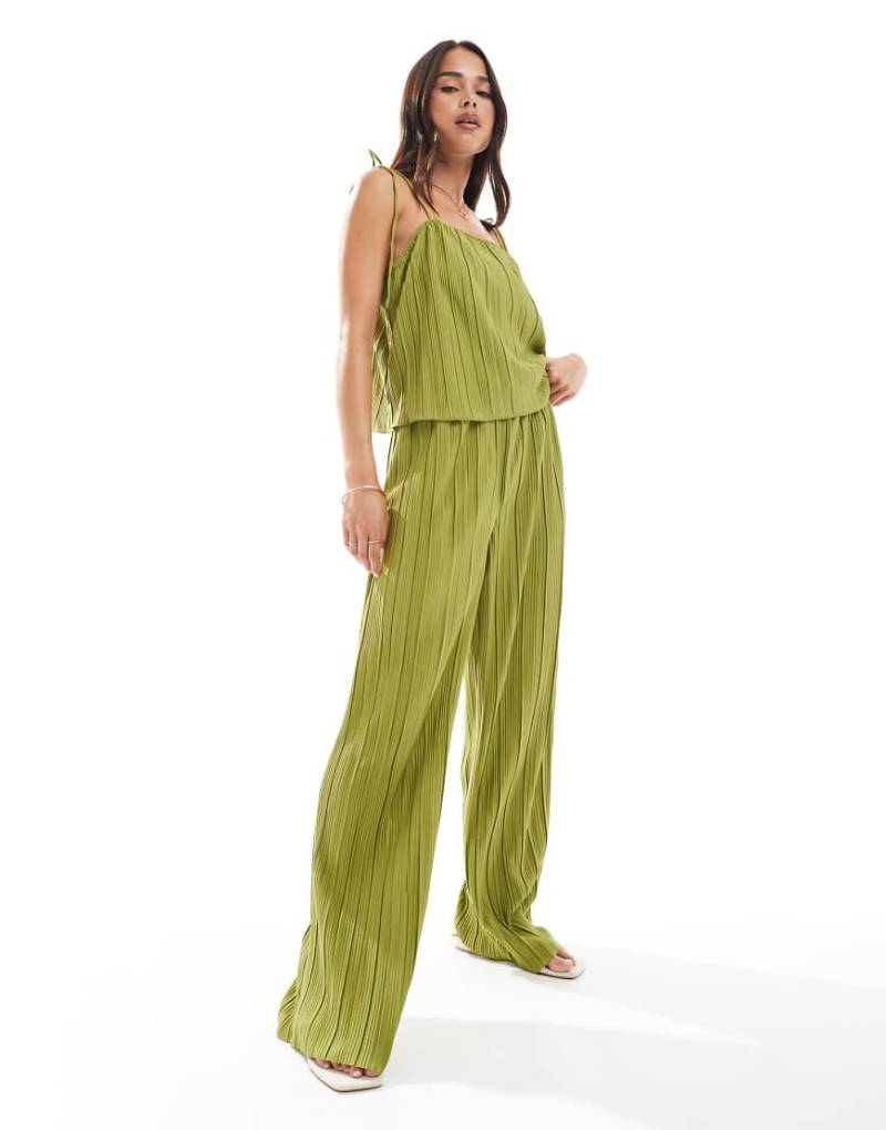 Vero Moda - Plissee-Hose in Olivgrün mit hohem Bund, Kombiteil von Vero Moda
