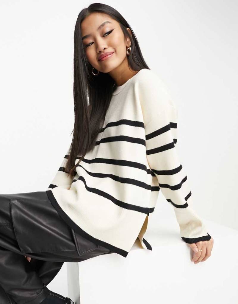 Vero Moda - Pullover in Schwarzweiß gestreift-Bunt von Vero Moda