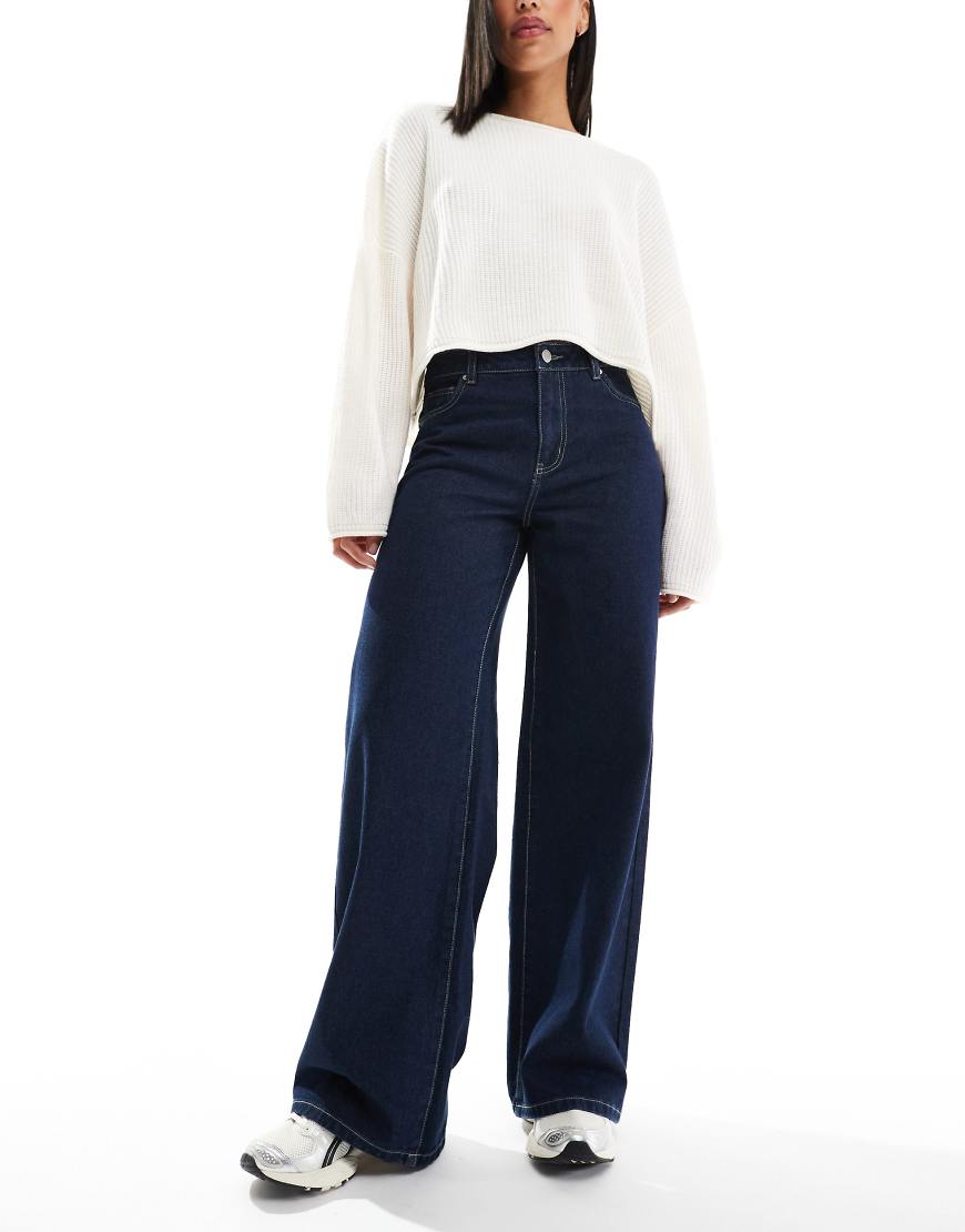 Vero Moda - Remy - Weite Jeans aus dunklem Denim-Marineblau von Vero Moda