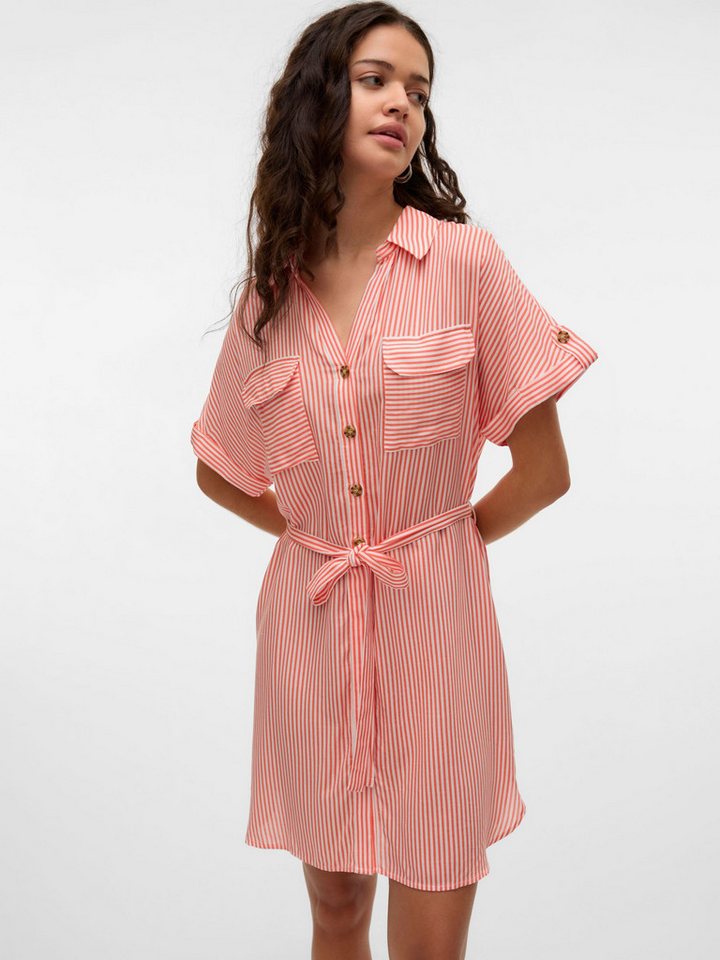 Vero Moda Shirtkleid Gestreiftes Hemdkleid mit Taillenband und Knöpfen (lang) VMBUMPY SS SHORT SHIRT DRESS WVN GA NOOS von Vero Moda