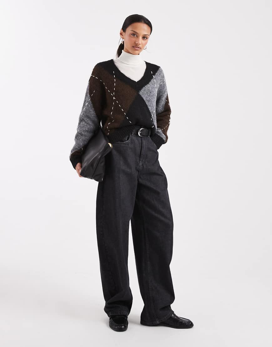 Vero Moda - Strickpullover in Schwarz und Schokobraun mit Rautenmuster und Ziernaht von Vero Moda