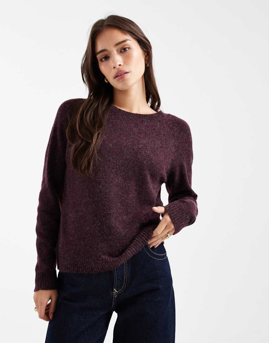Vero Moda - Strickpullover in meliertem Burgunderrot mit Rundhalsausschnitt von Vero Moda