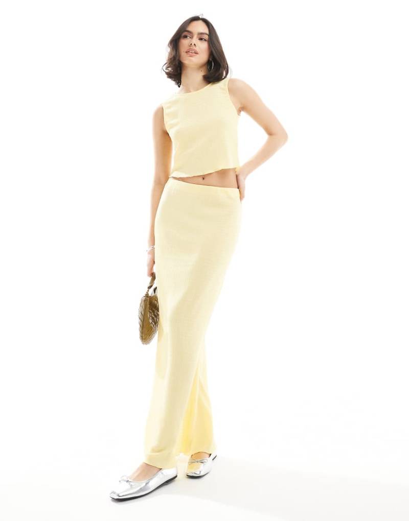 Vero Moda - Struktur-Maxirock in blassem Bananengelb, Kombiteil von Vero Moda