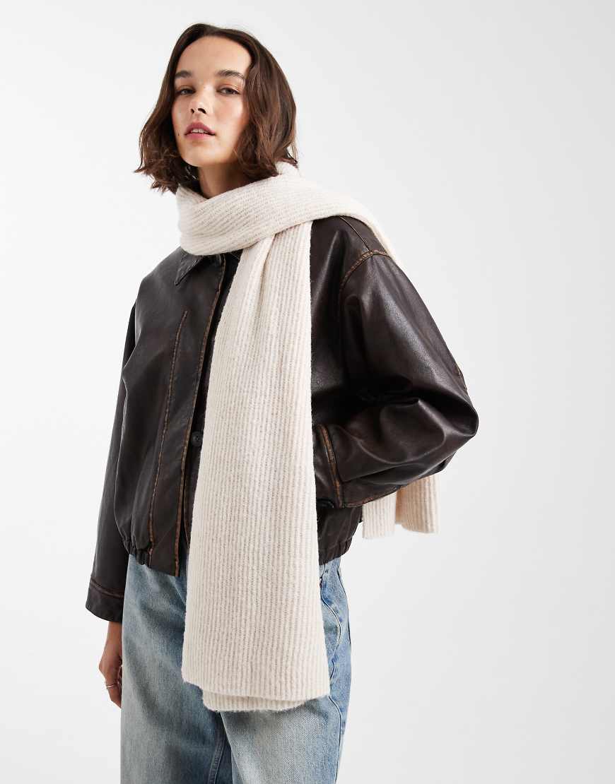 Vero Moda - Superweicher, gerippter Schal in Cremeweiß von Vero Moda