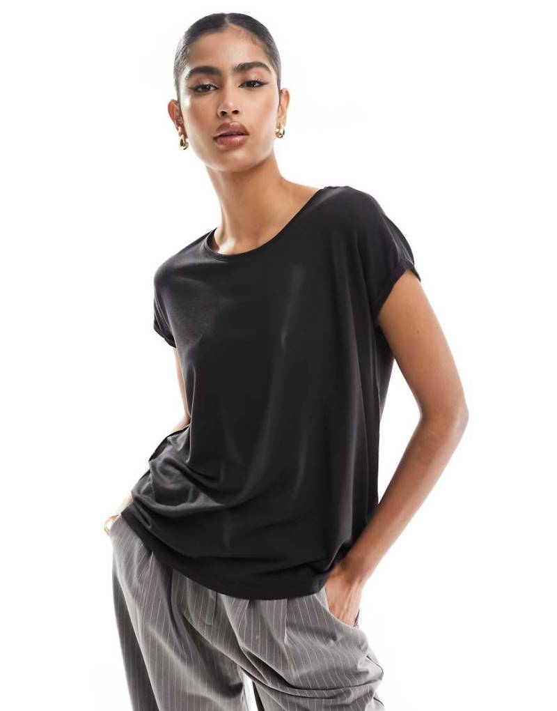 Vero Moda - T-Shirt in Schwarz mit Rundhalsausschnitt von Vero Moda